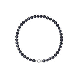 Le bracelet NOELYSE de Perlinea est composé de perles noires de 4/5 mm et d'un fermoir en argent 925, élégamment disposées en cercle sur un fond blanc uni.