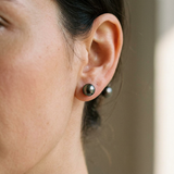 Puces d'oreilles AMY | Or Blanc & Perles de Tahiti