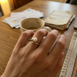Bague SERENITY | Or Blanc & Perle de Culture Rose