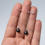 Boucles d'oreilles pendantes LOLITA | Or Blanc & Perles Noires