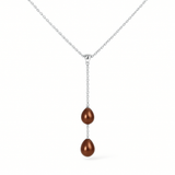 Collier toi et moi en argent 925 avec deux perles de culture chocolat suspendues.