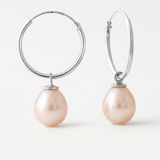 Boucles d'oreilles créoles argent 925 avec pendentif perle de culture rose en forme de goutte.