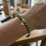 Bracelet Etoile - Perle d'Eau Douce Verte Ronde 5-6 mm