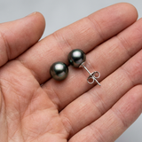 Puces d'oreilles AMY | Or Blanc & Perles de Tahiti