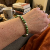 Bracelet Porte Bonheur - Perles d'Eau Douce Vertes et Blanches