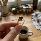 Bague SERENITY | Or Jaune & Perle de Culture Chocolat