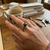 Bague SERENITY | Or Blanc & Perles de Culture Black Tahiti