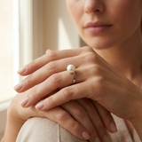 Bague ELISE | Or Blanc & Perle de Culture Blanche