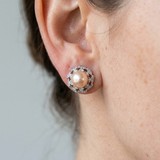 Boucles d'Oreilles COROLLE | Perles Roses