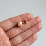 Boucle d'Oreilles Bouton AYA | Or Jaune & Perles de Culture Roses