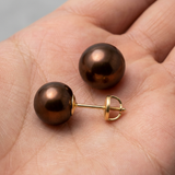 Boucle d'Oreilles Bouton AYA | Or Jaune & Perles de Culture Chocolat
