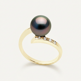 Bague or jaune 9 carats, perle de Tahiti noire irisée et diamants, anneau contourné.