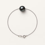 Bracelet argent 925 chaîne fine avec perle de culture noire de Tahiti, fermoir anneau.